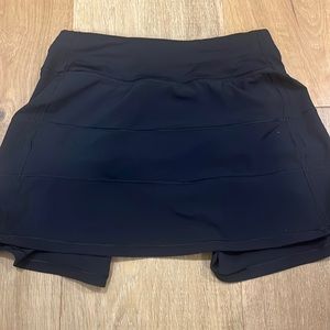 Brand New Lululemon Skirt Size 2